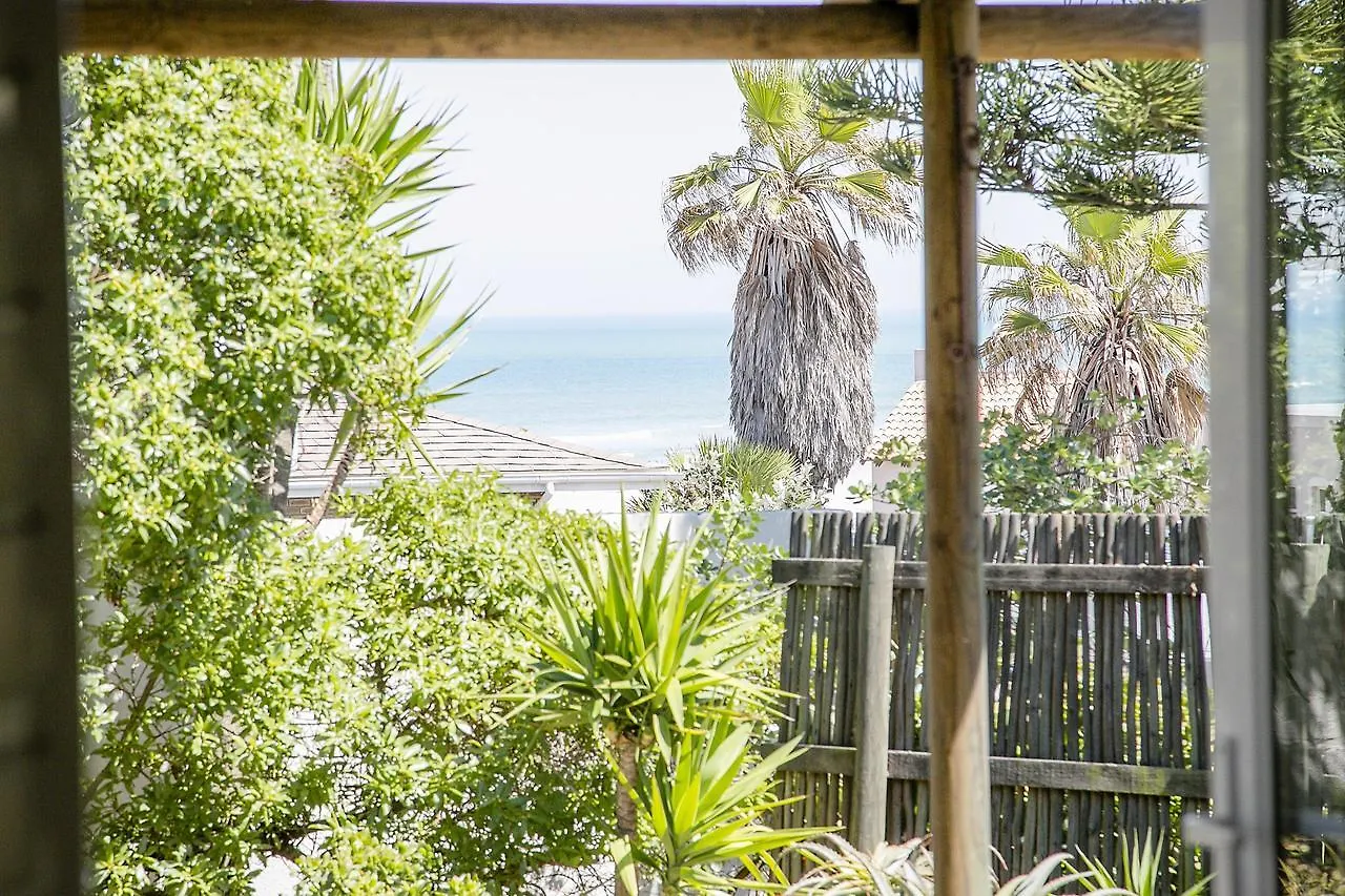 Amazing Beach House In Melkbos! Van Riebeeckstrand Σπίτι διακοπών