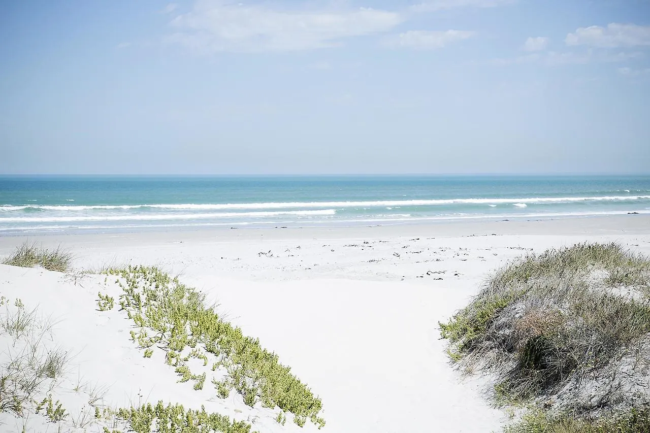 Amazing Beach House In Melkbos! Van Riebeeckstrand 0*,